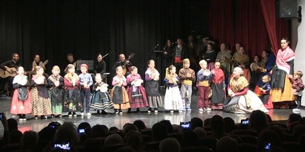 Festival Solidari Cáritas - Rondalla Faitanar · Grup de Danses Realenc