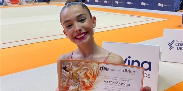 La jove gimnasta Adriana Martínez Requena 4a al campionat nacional base