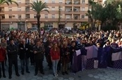 Concentració i acte homenatge a les víctimes de la violència de gènere PB234377